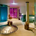 Zum Loewen Design & 4*