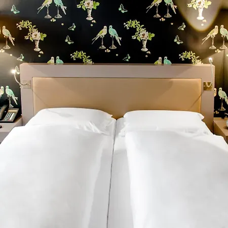 Zum Loewen Design & Hotel