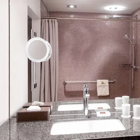 Zum Loewen Design & Hotel