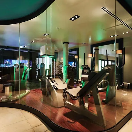 Zum Loewen Design & Hotel 4*