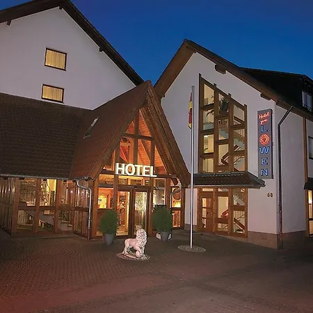 Zum Loewen Design & Hotel 4*